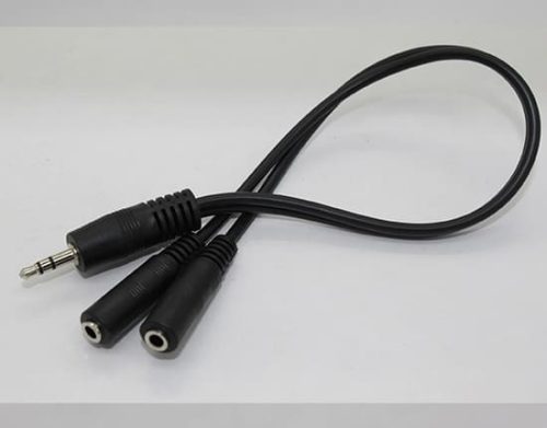 3.5mm Stereo Male to 2 Female 3.5mm Splitter