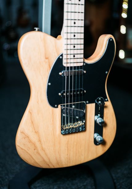 G&L ASAT Classic S Alnico Natural Electric Guitar - Marshall Music